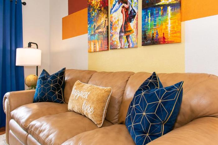 Experience Comfort with a King Bed at a Lower Cost