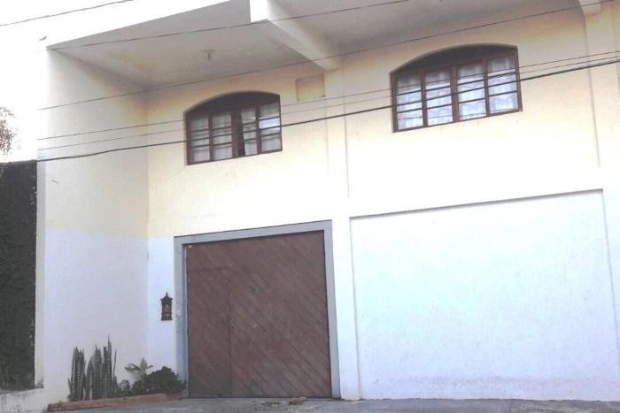 Casa Sta Amélia 3 quartos, 3 banheiros c garagem