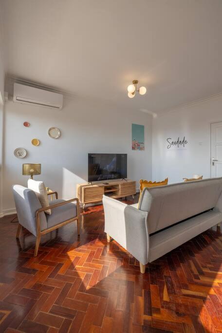 Casa do Largo-vista sobre Lisboa