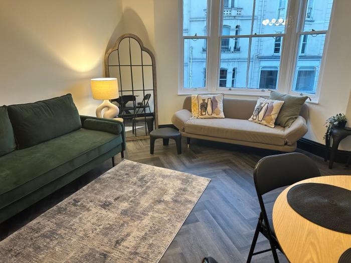 Heart of Brighton Lanes -Pavilion, Pier, Theatre