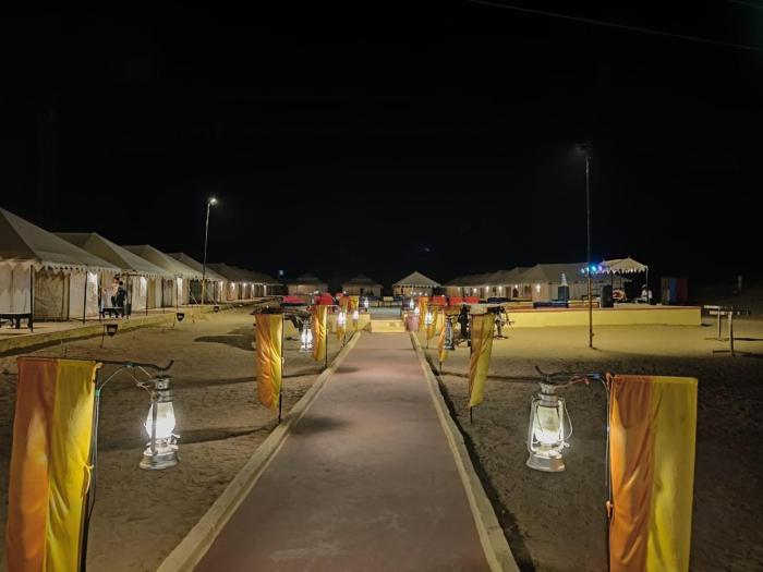Lakhina Heritage desert camp