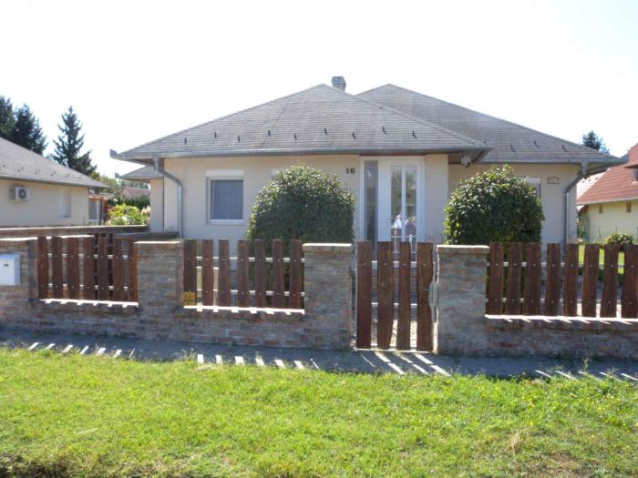 Ferienhaus in Balatonszentgyörgy 2
