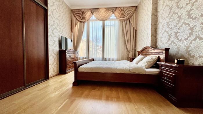 Stylish riverside apartment