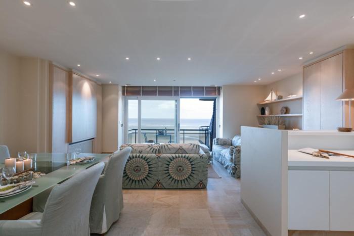 Premium Holidays - Stylish appartement Villa Castelli with C-View at Nieuwpoort!