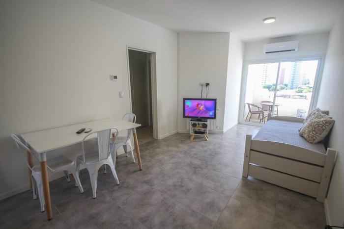 Super céntrico, amplio y equipado - Ideal Consulado España