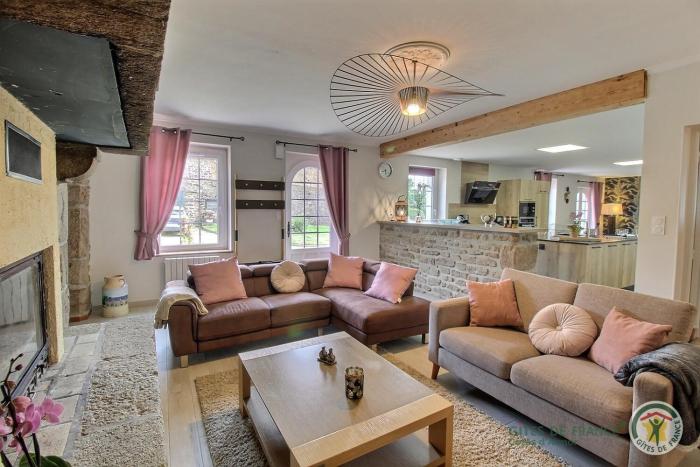 Maison de la ville-j