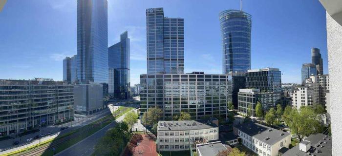 Apartament z Basenem w centrum Warszawy