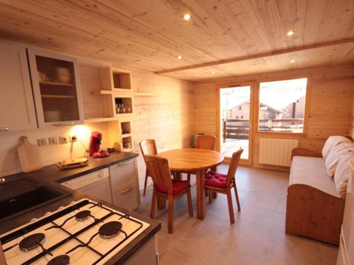 Les Saisies: Beau 2 pièces rénové 6 pers, terrasse, proche pistes - FR-1-293-86