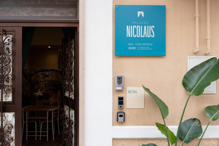 PALAZZO NICOLAUS del LUNGOMARE