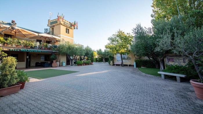 Heliopolis Camping & Village