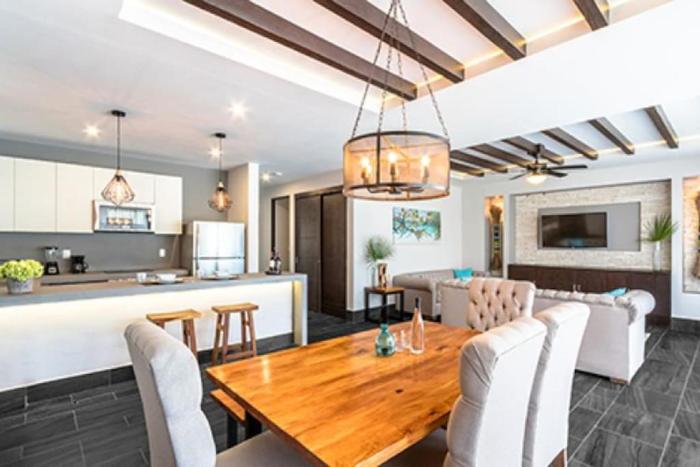 Bright full furnished 2 bedrooms waiting for you