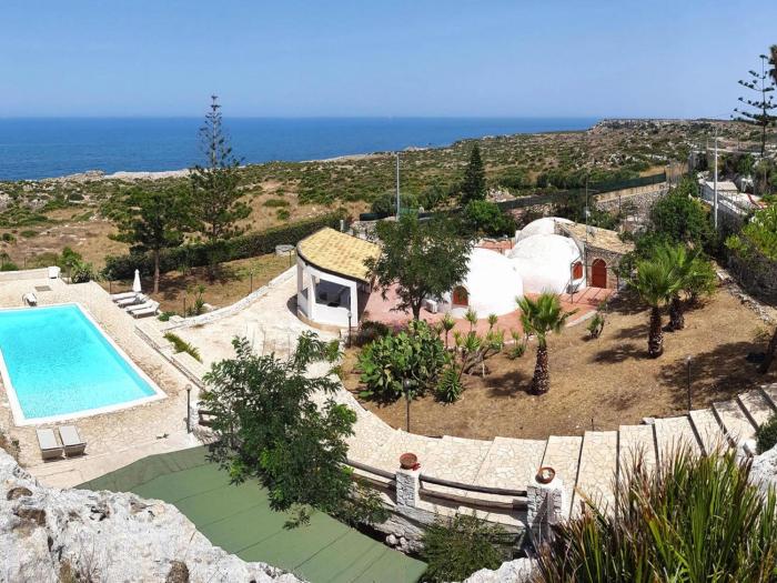 Igloo Home Plemmirio with Sea Access & Pool