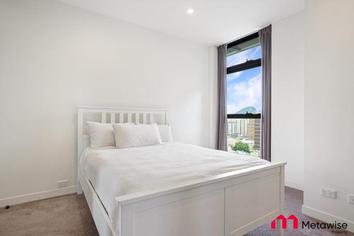MetaWise Sydney CBD Haymarket Luxe 2Bed Penthouse Bella