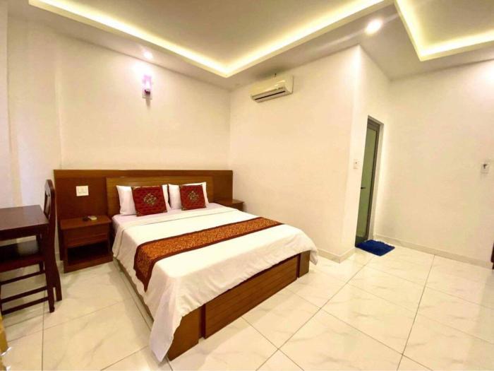 Phương Nam Sa Đéc Hotel