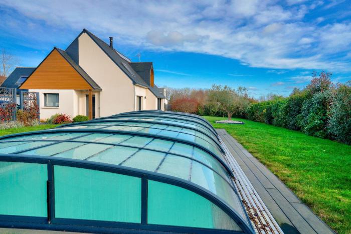 Pays Bigouden, maison pour 8 avec piscine