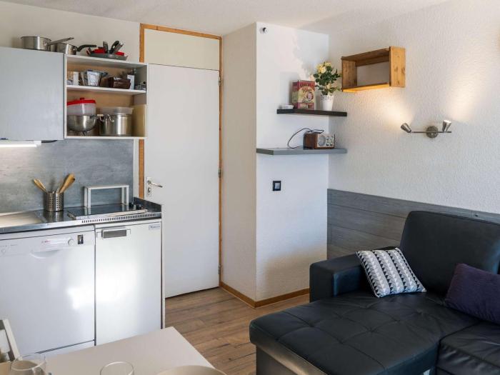 Appartement rénové Val Thorens - 5 pers, balcon, commerces au pied, local à ski - FR-1-637-65