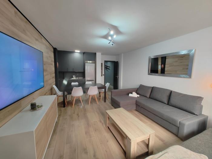 TODOSIERRANEVADA - 2 DORMITORIOS REFORMADO MONTBLANC - Junto a los Telecabinas