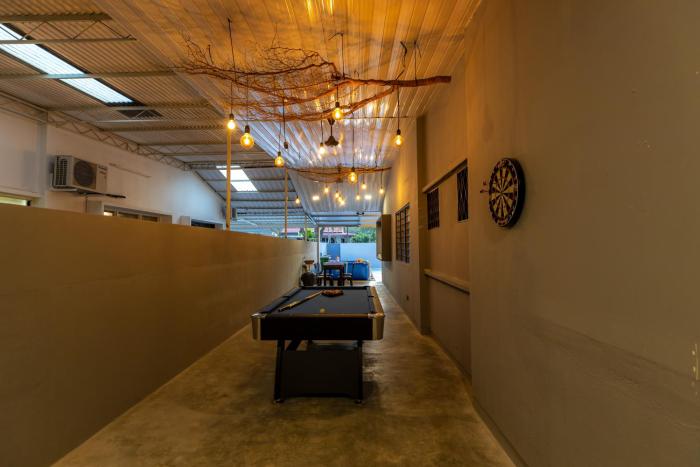 5R4B 15Pax V KTV,KIDS POOL,POOL TABLE NEAR USM,LWE HOSPITAL,SPI ARENA