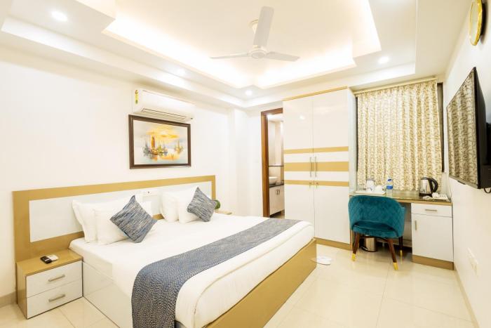 Hotel Krish - Near Medanta and Fortis Hospital Gurugram