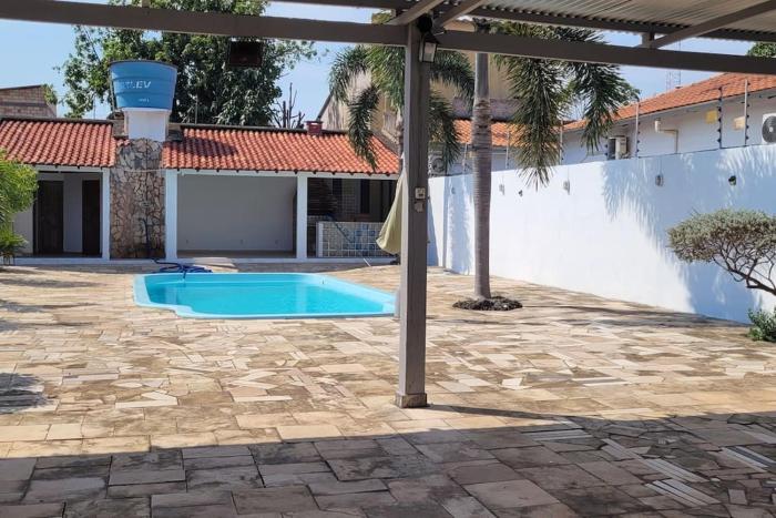 Casa ampla e aconchegante