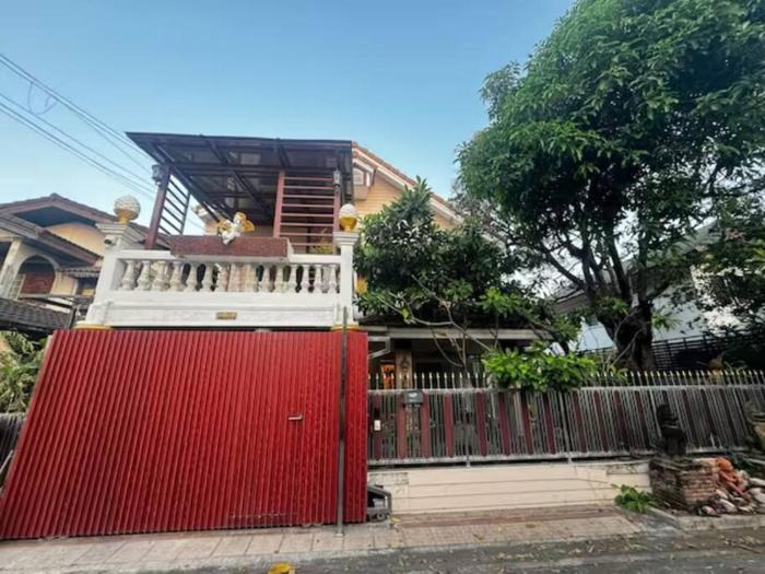 曼谷独栋Lat Phrao精品别墅