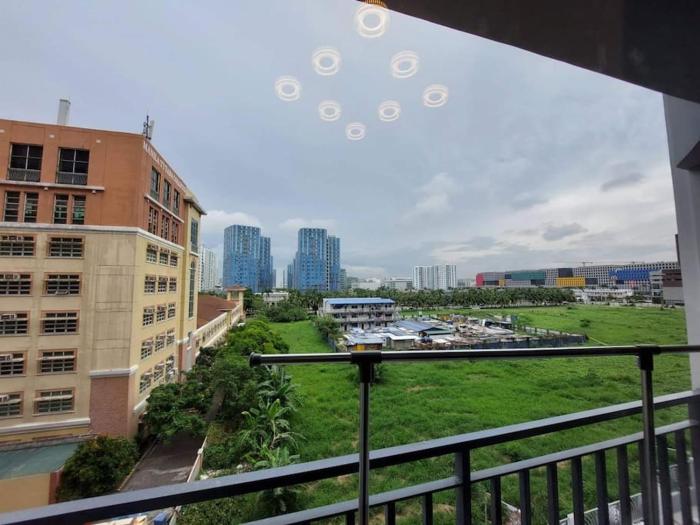 Shore 2 Tower 3 Unit 0537 Condo Makati View