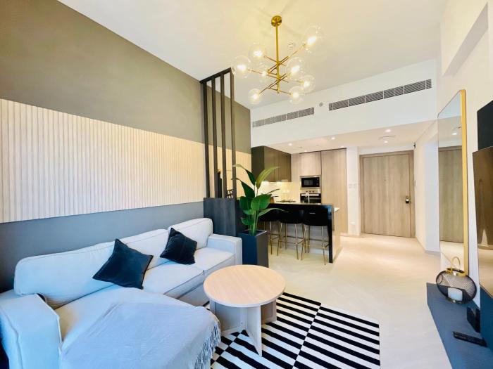 Luxury 1 Bedroom Apartment