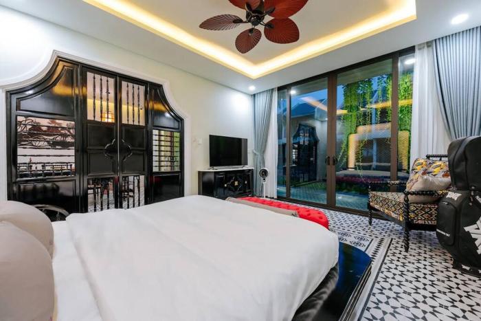 Lotus Villa Hoi An - 4 Bedrooms - river view - private pool