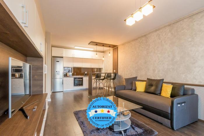 Modern Downtown Apartment