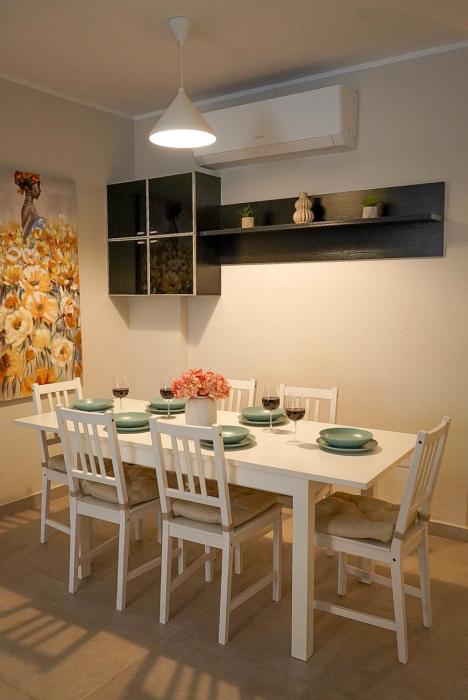 Convenient Central 3BR Apt Near Bus Terminus
