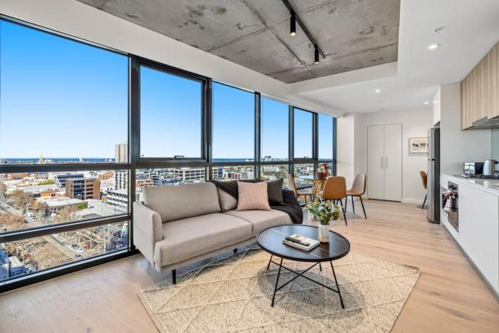 NEW! Stature Style Southbank!