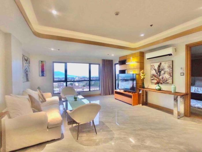 High Class 1BR at One Euphoria