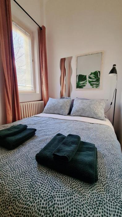 Apartment Square Nine