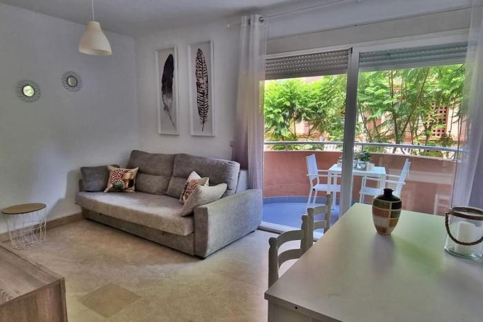 Acogedor apartamento en playa de los boliches