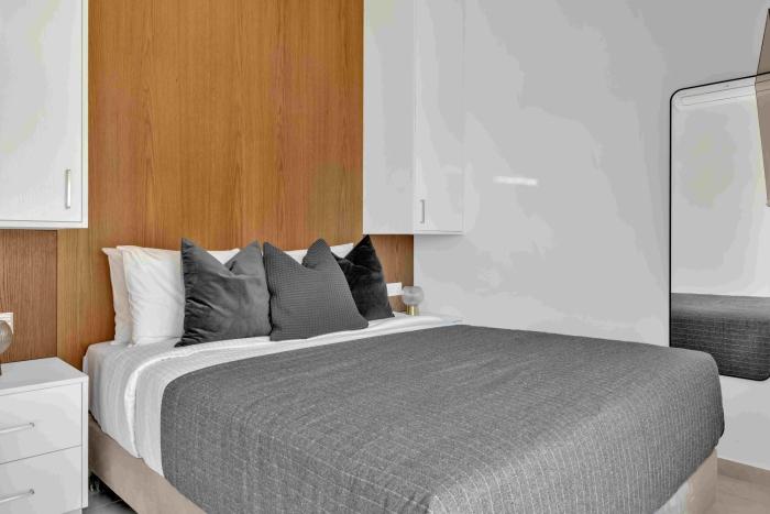 Phaedrus Living Alkminis Seaview Suites Mare