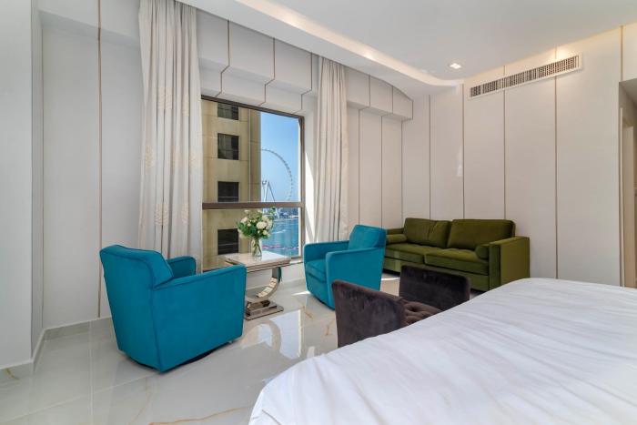 USMANS 4BDRM APARTMENT SEA VIEW Direct BEACH Access Fully Serviced JBR