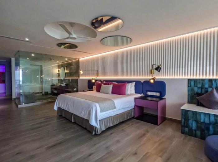 Grants Studio at Mantamar Tower