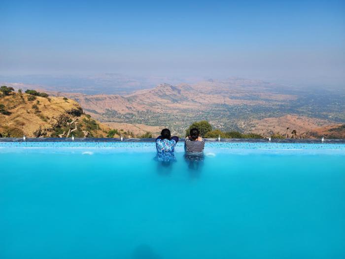 Hilltop Resort and Glamping Wai, Near Panchgani