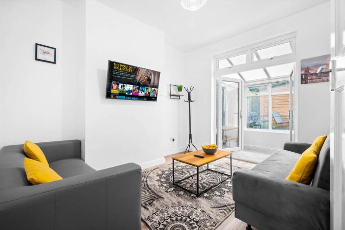 Home in Birmingham Cosy Stays