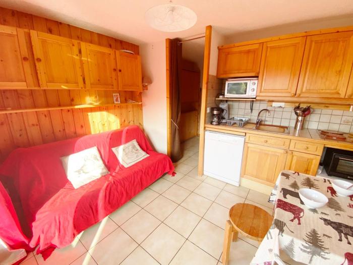 Appartement 2 Pièces, 6 Personnes, Près de la Télécabine à Morillon - FR-1-815-93
