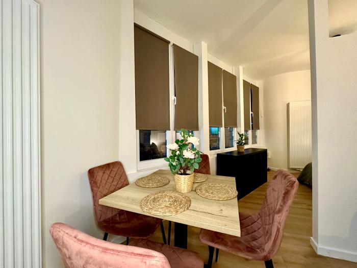 Luxury Suites Mons by Rikas Hotels