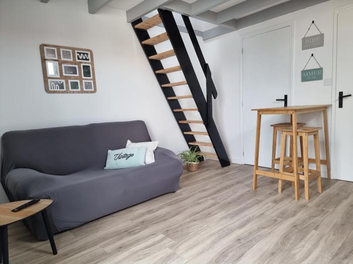 Studio cocooning au calme, proche centre-ville et centre commercial
