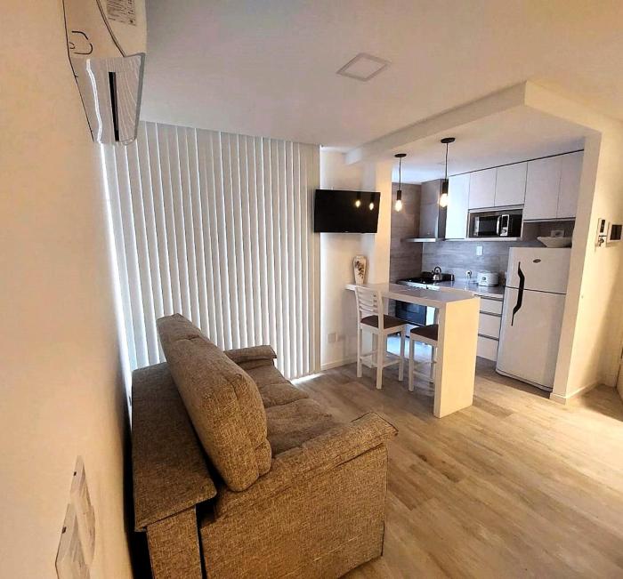 Excelente Departamento zona Shopping Los Gallegos