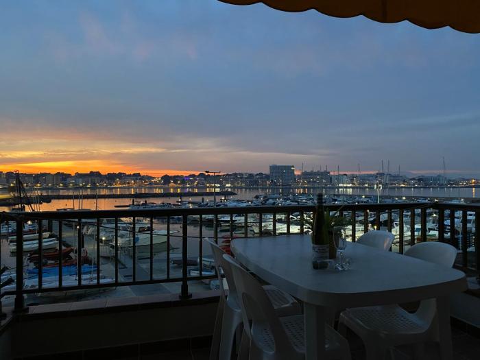 Precioso apartamento en primera línea de mar