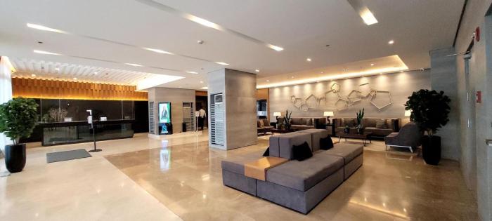 Premier Luxury Suite near SM Mall of Asia Arena & DFA with Free Parking