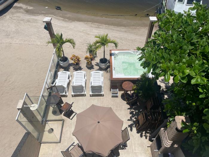 Escondidinho Bar, hostel e casa de festas