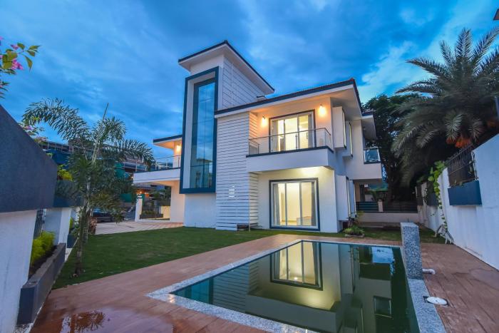 Royal Paradise Villa