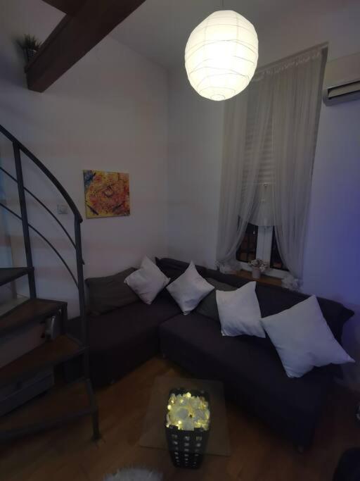 Knez Mihailova apartment - City Center