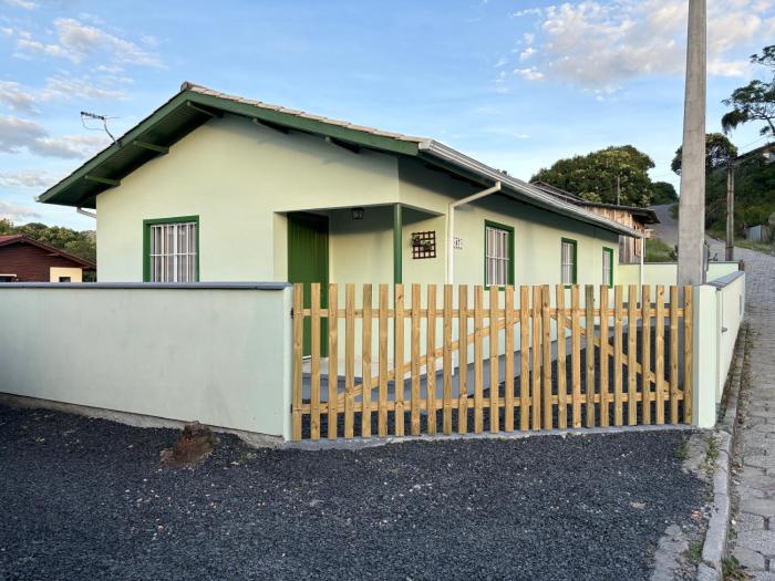 Hospedagem Quatro Estações