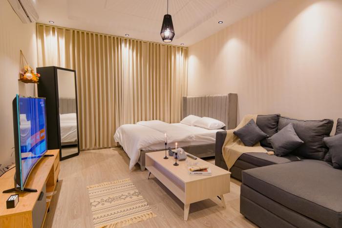 استديو فندقي وأنيق بمدخل ذاتي بجانب البوليفارد